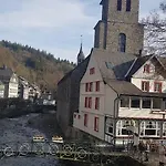 Historisches Haus Im Herzen Von *