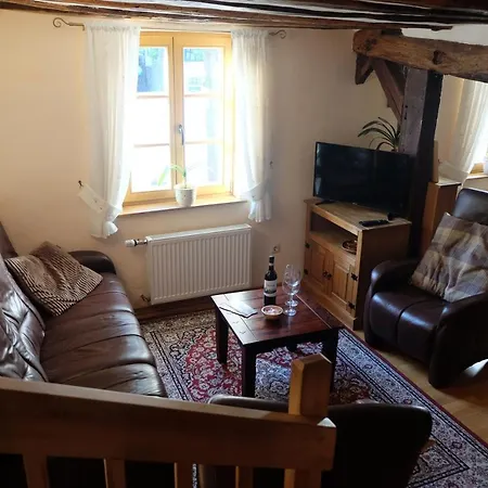 Historisches Haus Im Herzen Von Lejlighed *