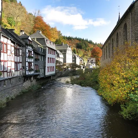 Historisches Haus Im Herzen Von Apartament *