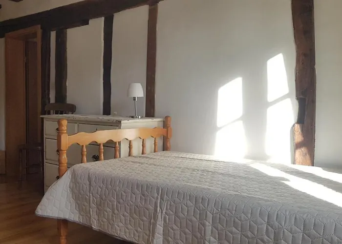 Historisches Haus Im Herzen Von * 蒙绍