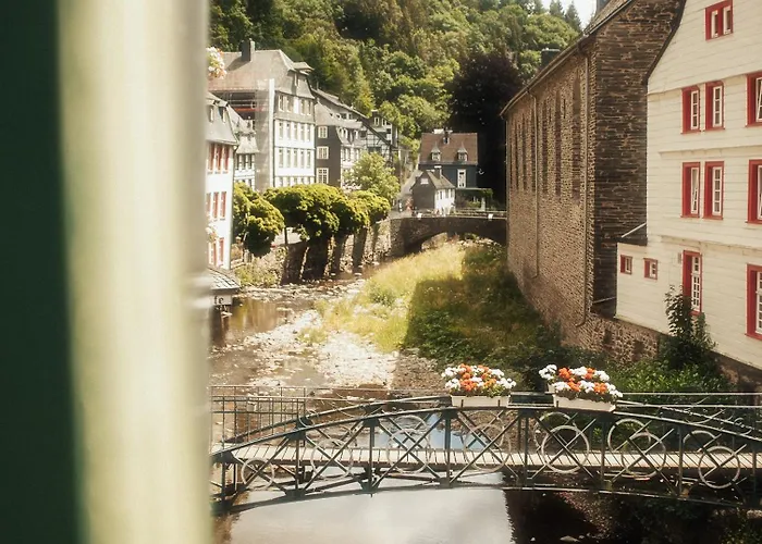 Historisches Haus Im Herzen Von * 蒙绍